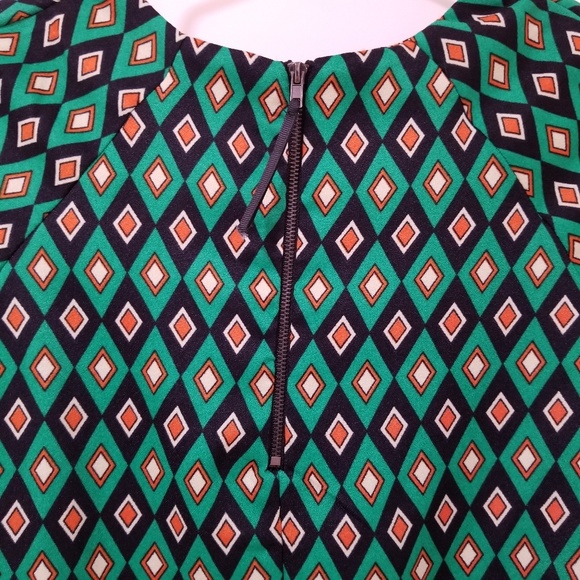 Top - Picture 3 of 5